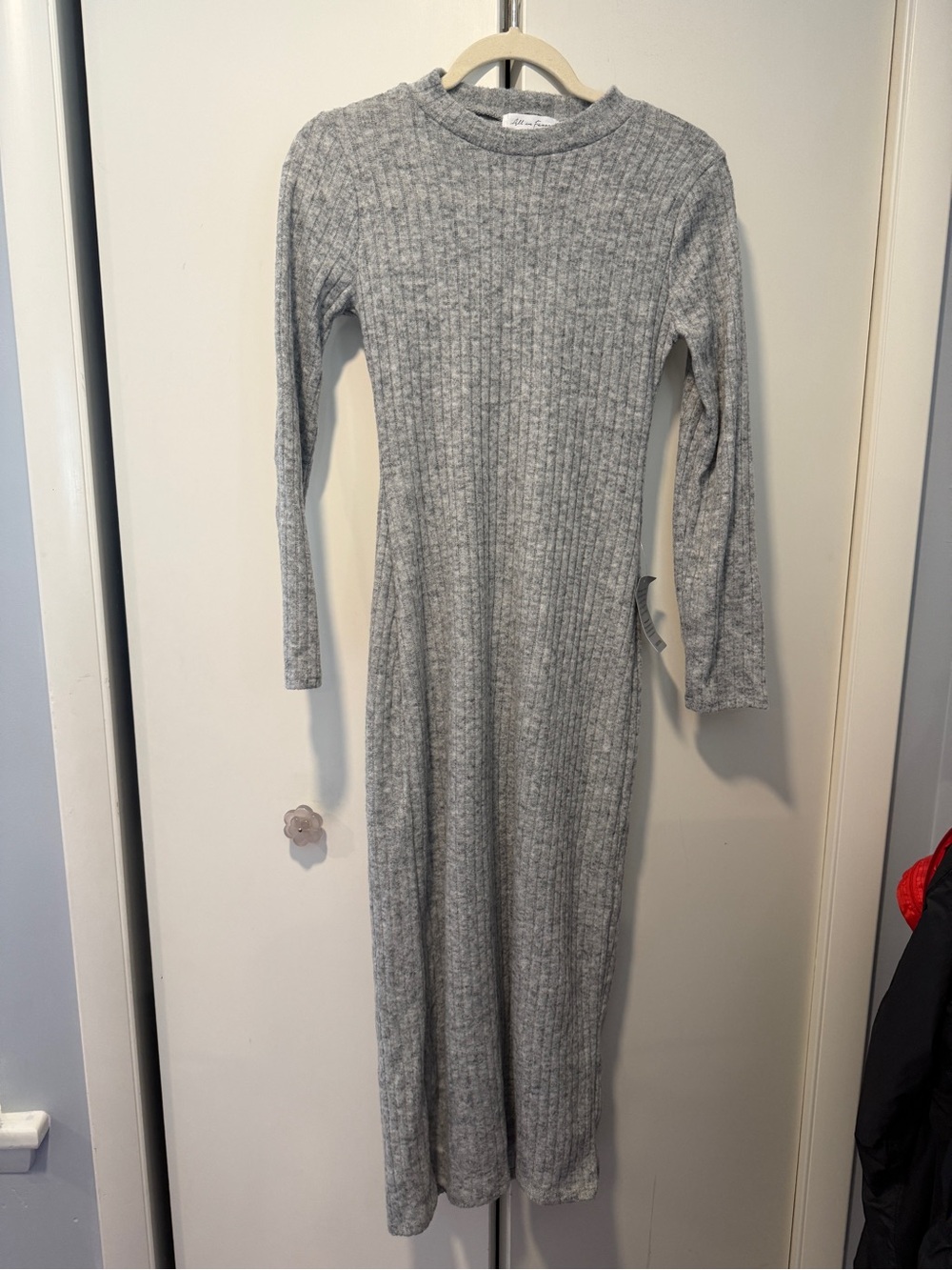 Ribbed Knit Long Sleeve Midi Dress - Gray